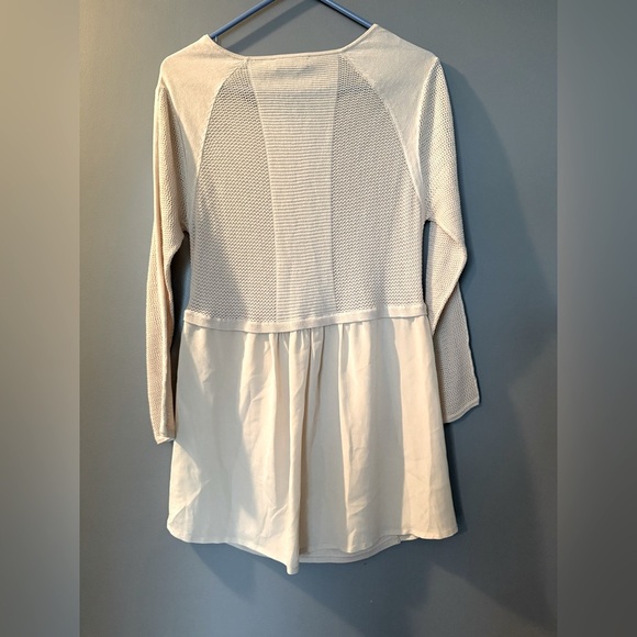 Theory Crewneck L/S Lightweight Mini Sweater Dress Womens Sz L PTP 15" Stretchy - Picture 5 of 5